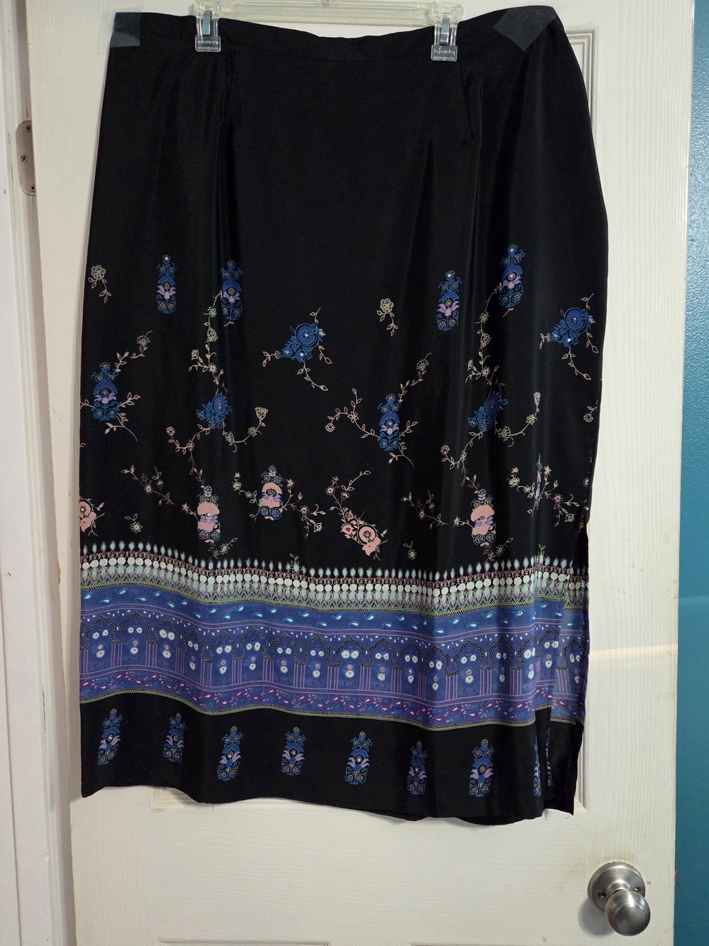 Vintage Casual Corner Floral Border Print Maxi Skirt Black Blue Boho Y2K
